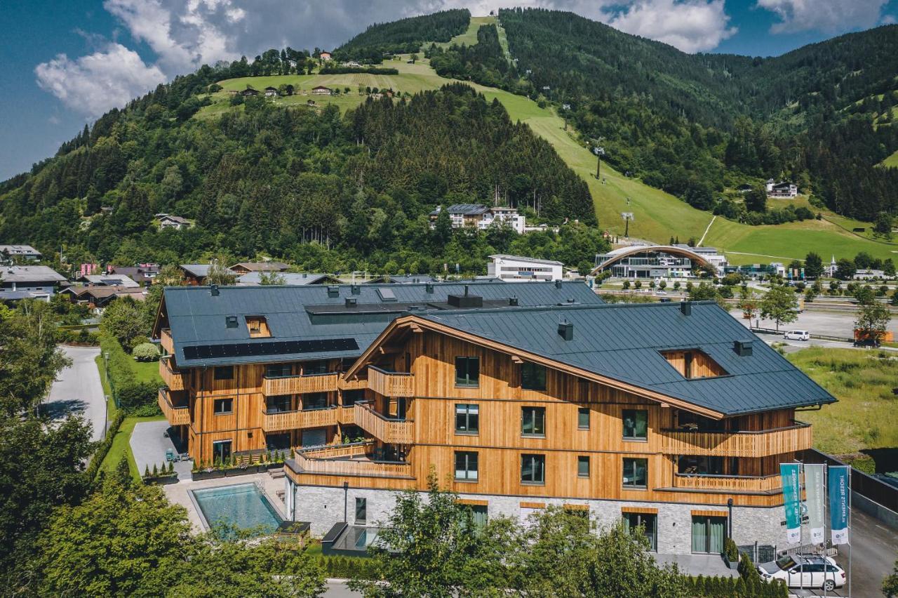 Elements Resort Zell Am See; BW Signature Collection 外观 照片
